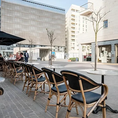 شقة Idyllic Just Off The Promenade سليمة