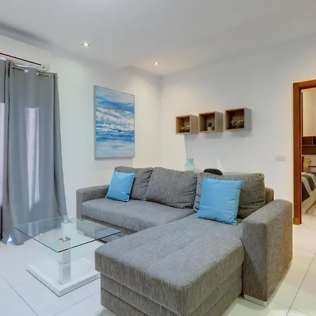 Appartement Idyllic Just Off The Promenade