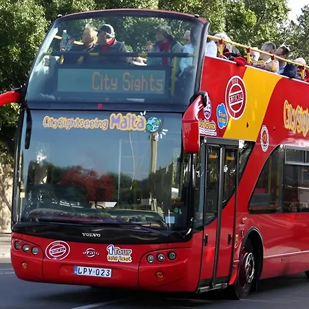 Idyllic Just Off The Promenade